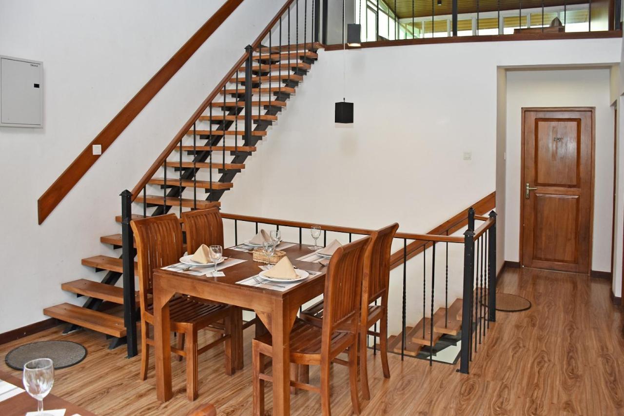 Oyo 430 The Turf Villa Нувара Елия Екстериор снимка