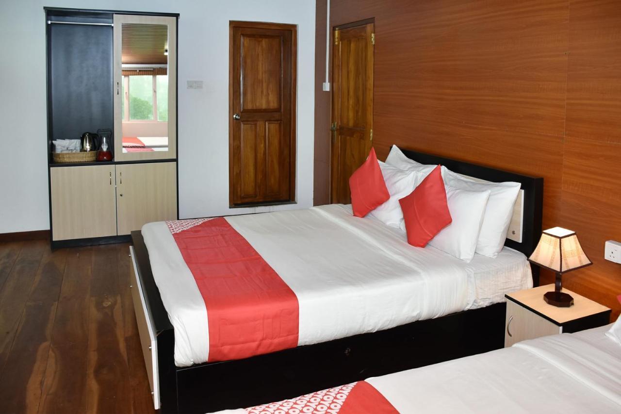 Oyo 430 The Turf Villa Нувара Елия Екстериор снимка