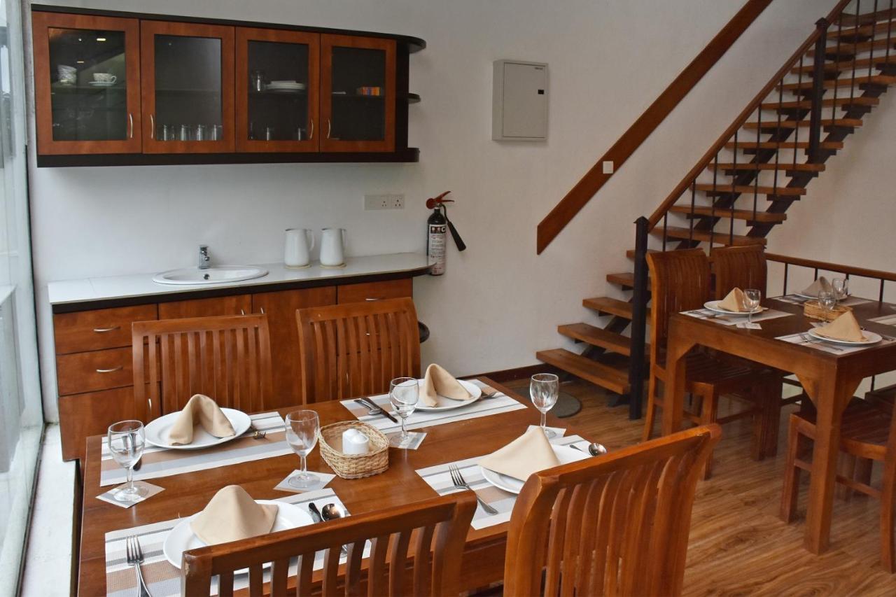 Oyo 430 The Turf Villa Нувара Елия Екстериор снимка